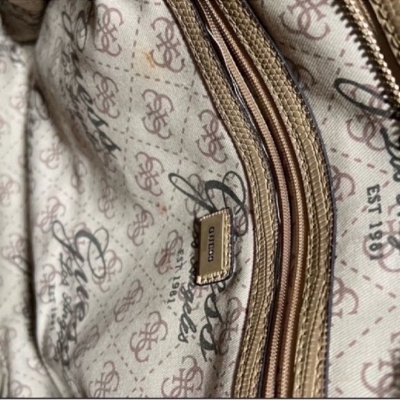 Guess Tan Purse With Chain - Picture 3 of 3